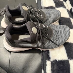 Nike presto sneakers